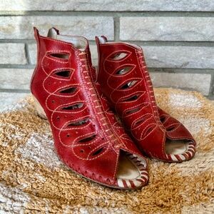Pikolinos Strappy Booties Anthro